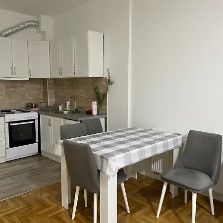 Redzo Apartman * Trebinje