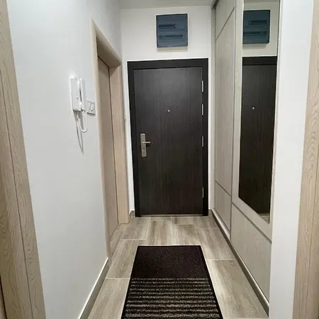 Redzo Apartman